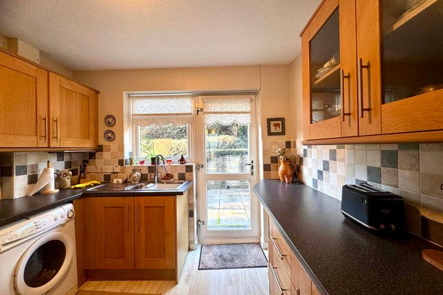 1 St. Johns Close, Merthyr Tydfil photo 3