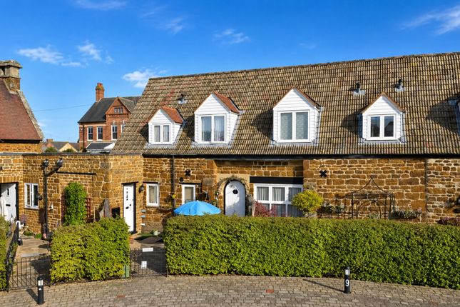 1-bed house on 9, Ivy Lane, Wellingborough, £185,000