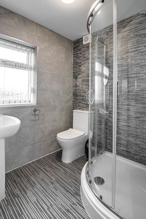 108, Coney Green Drive, Birmingham photo 3