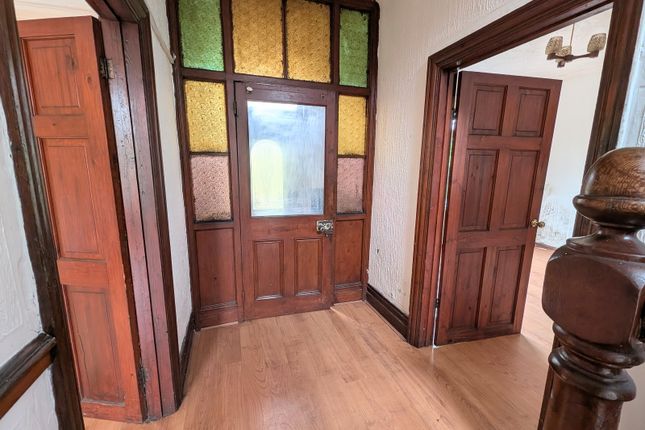 6, Zoar Road, Ystalyfera photo 2