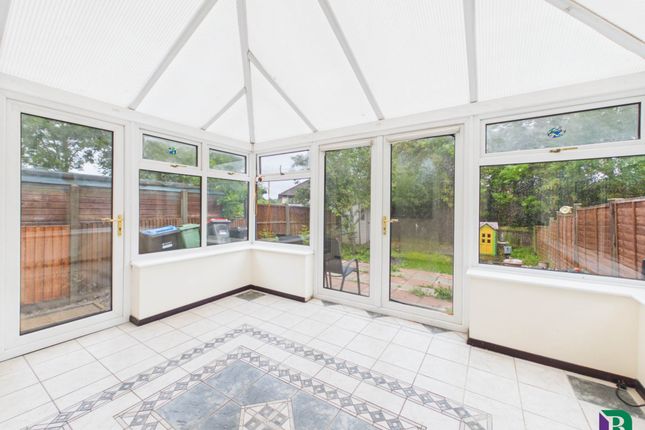 92, Dunchurch Dale, Milton Keynes photo 5