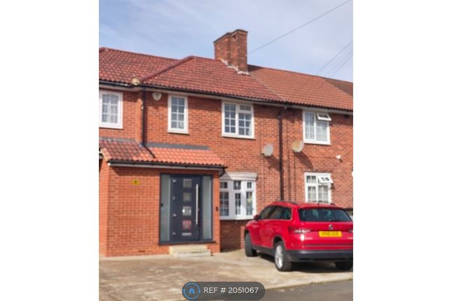 Thumbnail Terraced house to rent in Waltham Road, Great London