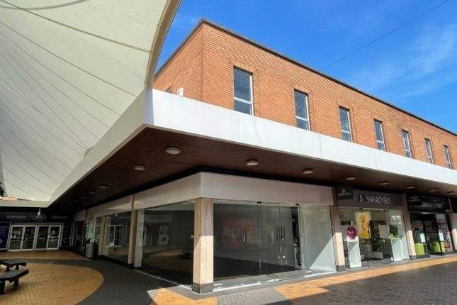 Commercial property to let in Unit 194 Gracechurch Shopping Centre, Unit 194 Gracechurch Shopping Centre, Sutton Coldfield