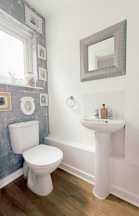 14, Chapman Court, Datford photo 5