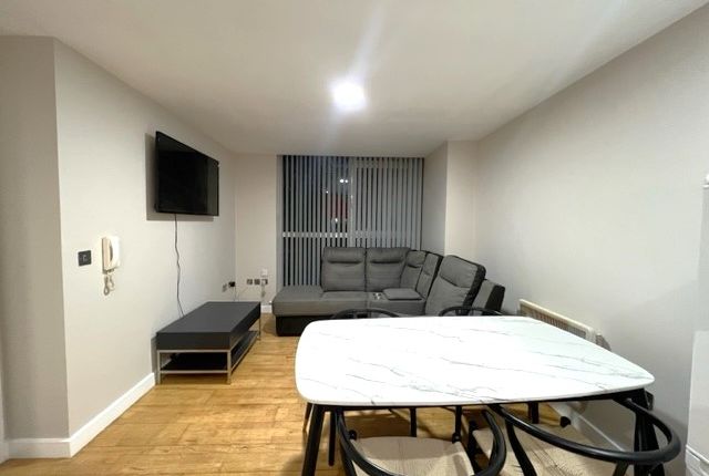 Flat to rent in St. Marys Road, Sheffield