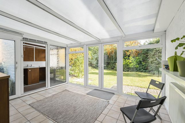 6, Moulton Road, Cheveley photo 3