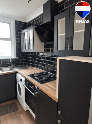 84A, Hermit Road, London photo 2
