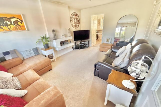 19, Drake Road, Altrincham photo 2