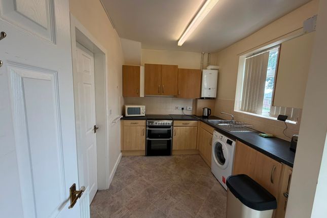 2 bed property for rent in Shirehall Road, Sheffield S5