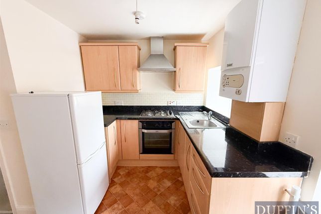 19D, Ightenhill Street, Padiham photo 2