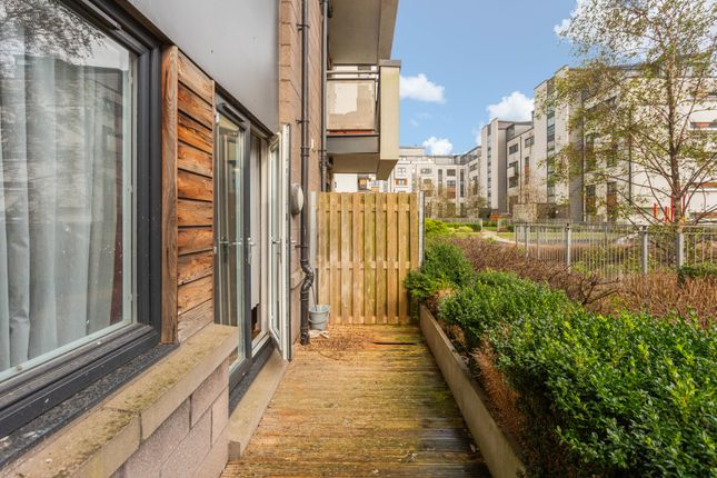 Flat for sale in Colonsay View, Edinburgh
