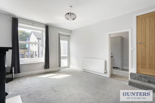 9, Rockfield Terrace, Leeds photo 4