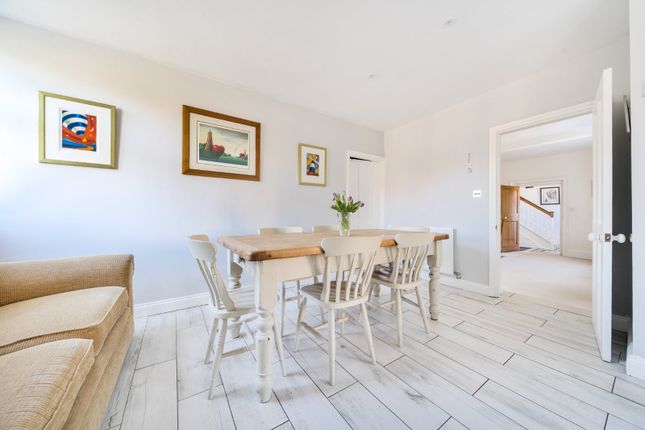 4, Manor Drive, Grantham photo 4