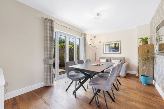 2, Livingstone Place, Cowdenbeath photo 4