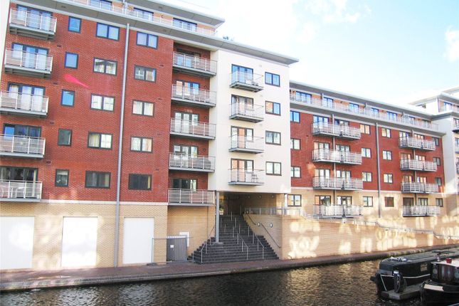 Studio flat on 137 Watermarque, 100, Browning Street, Birmingham, £195,000