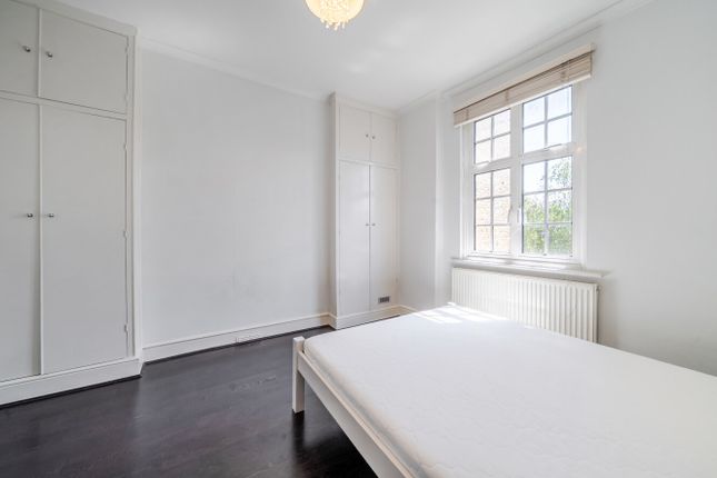 4C, Peterborough Villas, London photo 4