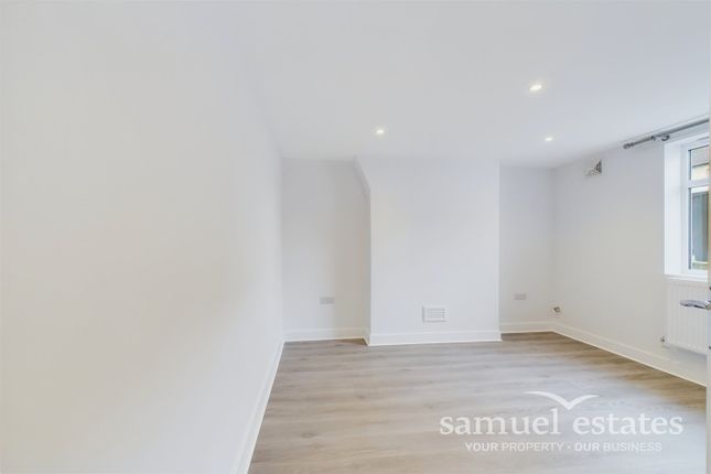 Thumbnail Flat to rent in Albert Road, South Norwood