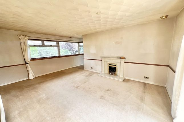16, Murchland Way, Irvine photo 3