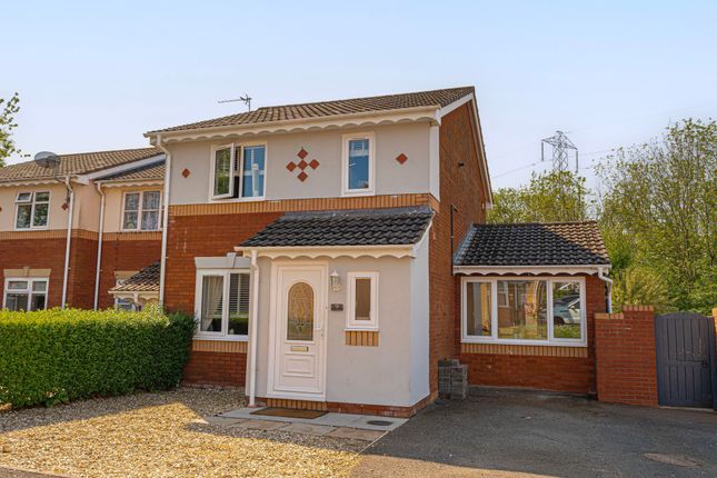 3-bed house on 9 Pant Yr Hebog, Bridgend, £280,000