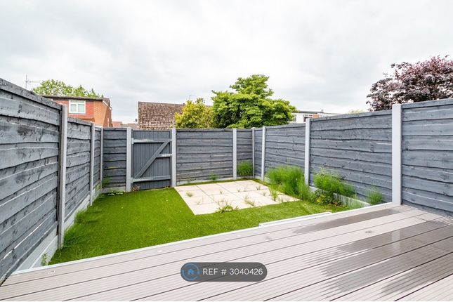 Lodge Lane, Dukinfield photo 2