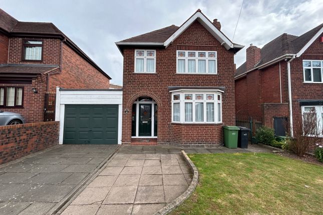 3-bed detached on Lyndon, 45, Jews Lane, Dudley, £280,000