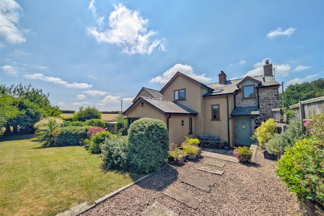 Redland Cottage, Church Walk, Lydney photo 2