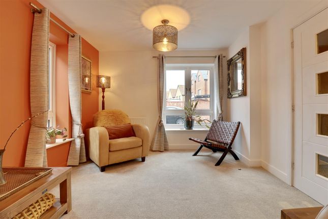 3, Parlour Way, Portsmouth photo 3