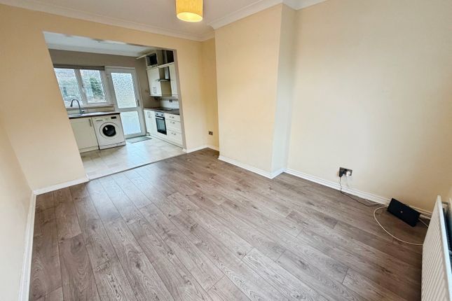 104, Tirowen Drive, Lisburn photo 4