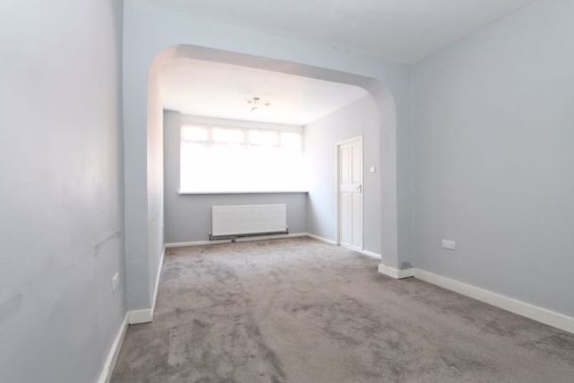 End terrace house to rent in Evelyn Grove, Southall