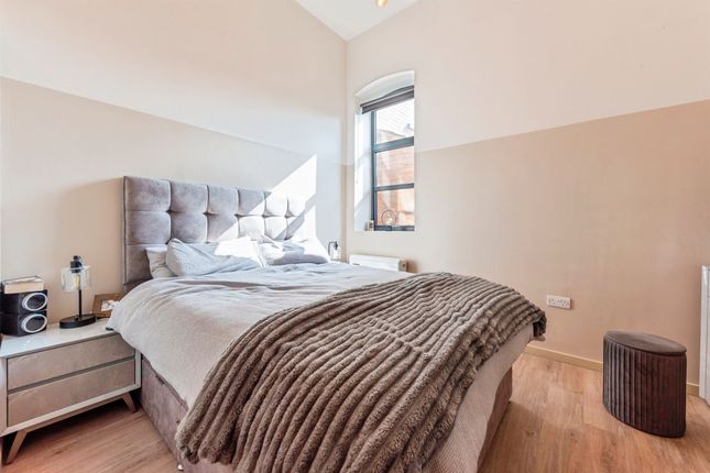 Flat 3, 10, Victoria Street, Newark photo 4