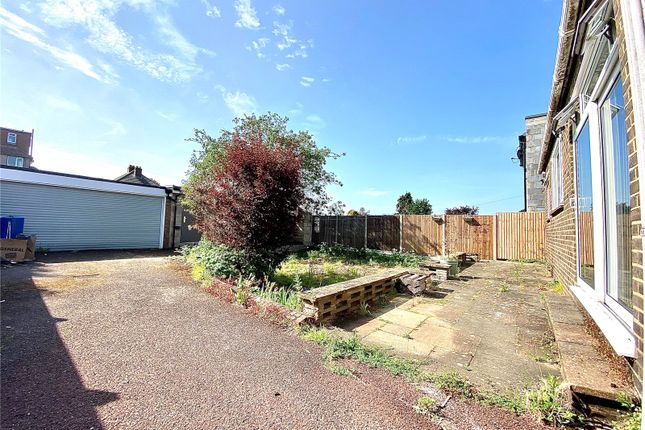 Bungalow for sale in Buckingham Avenue, South Welling, Kent