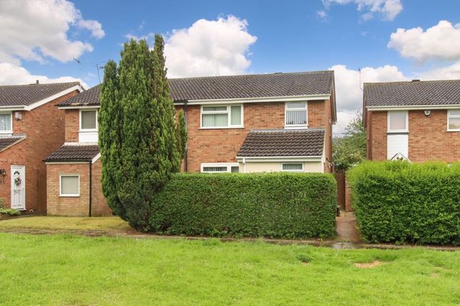 Thumbnail Semi-detached house for sale in Cusworth Walk, Dunstable