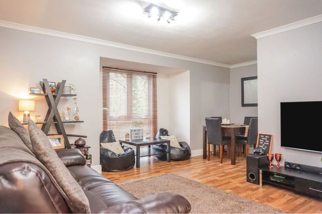 Wood Green Basildon Ss13 1 Bedroom Flat For Sale