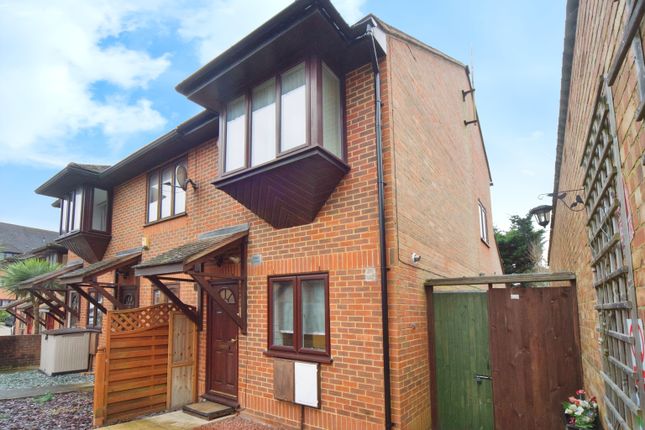 3-bed house on 81, Avenue Road, London, £600,000