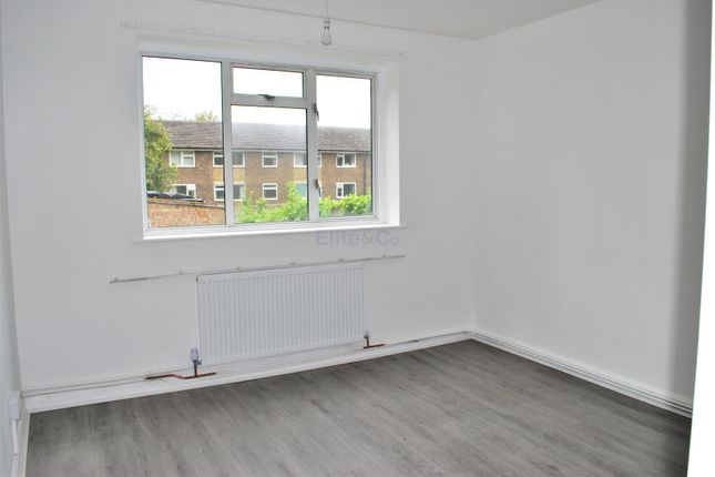 Flat for sale in Southend Road, Beckenham