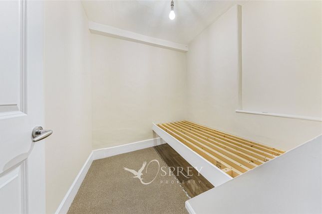 7 Market Place, Oundle photo 4