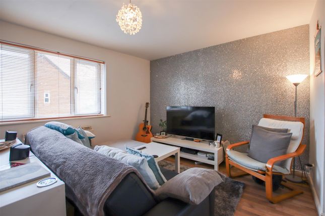 Flat for sale in Fallow Rise, Hertford