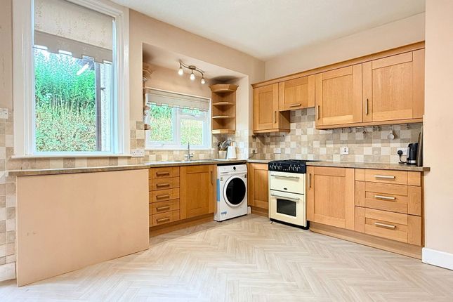 The Bungalow, Tree Road, Brampton photo 3