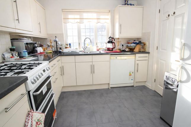 3a, Salisbury Road, Carshalton photo 4
