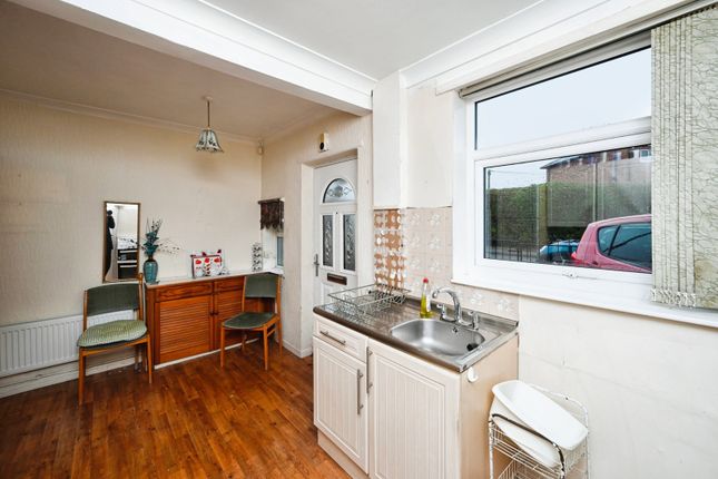 13, George Street, Mansfield photo 2