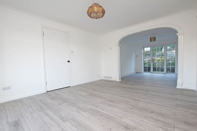 12, Long Acre Close, Eastbourne photo 3