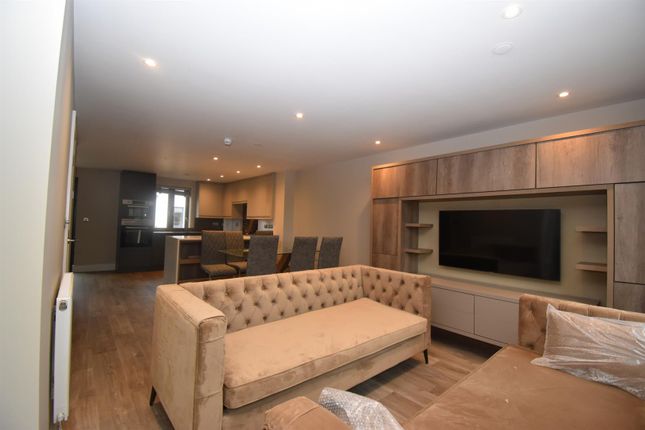 Manor Farm Close 3, Lime Avenue, Leamington Spa photo 3