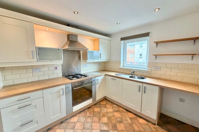 27, Pentre Doc Y gogledd, Llanelli photo 2