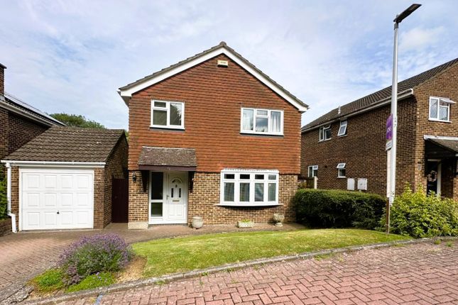 Thumbnail Detached house for sale in Cedar Grove, Hempstead, Gillingham