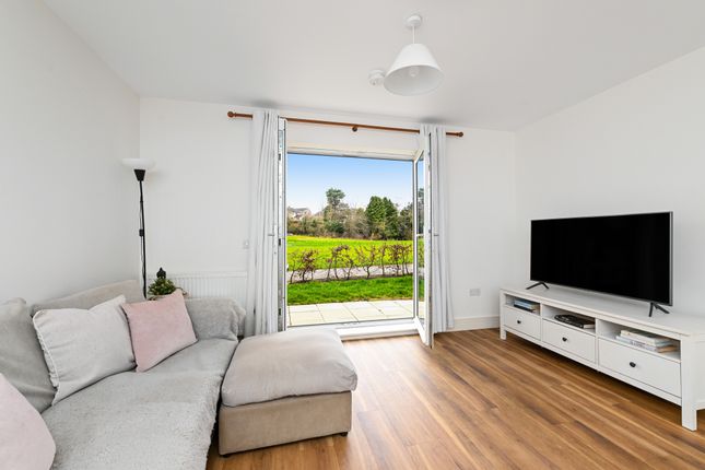 5/2, Byrne Crescent, Balerno, Edinburgh photo 3