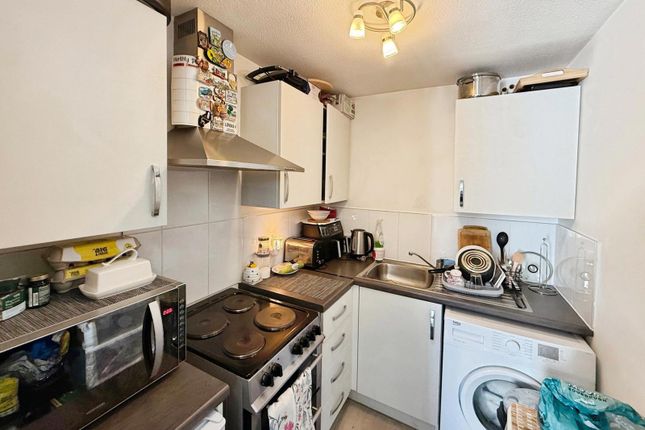 24, Westholm Court, Oxfordshire photo 4