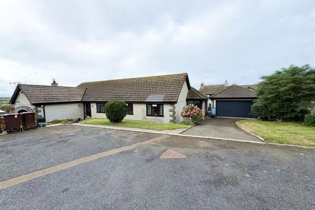 14, Ellenglaze Meadow, Newquay photo 2