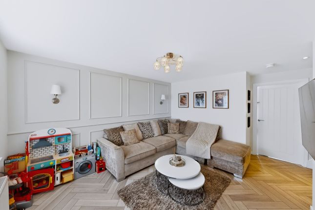 55 Borsdane Way, Bolton photo 2