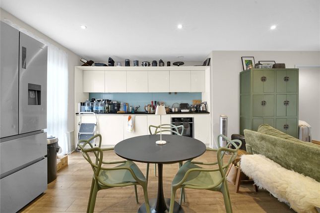 Flat 6, 2, Jasper Walk, London photo 4