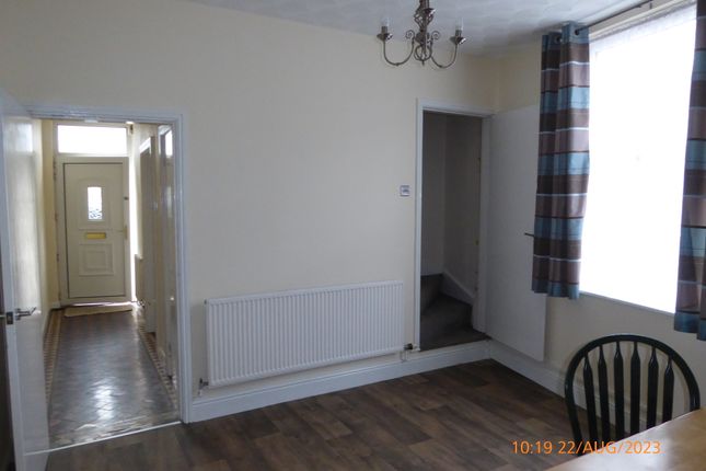 45 Occupation Street, Occupation Street, Newcastle-Under-Lyme ST5, Newcastle Under-Lyme photo 3